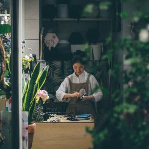 ellicia-24HcJhf0u6M-unsplash Monthly Promotions Calendar for Florists